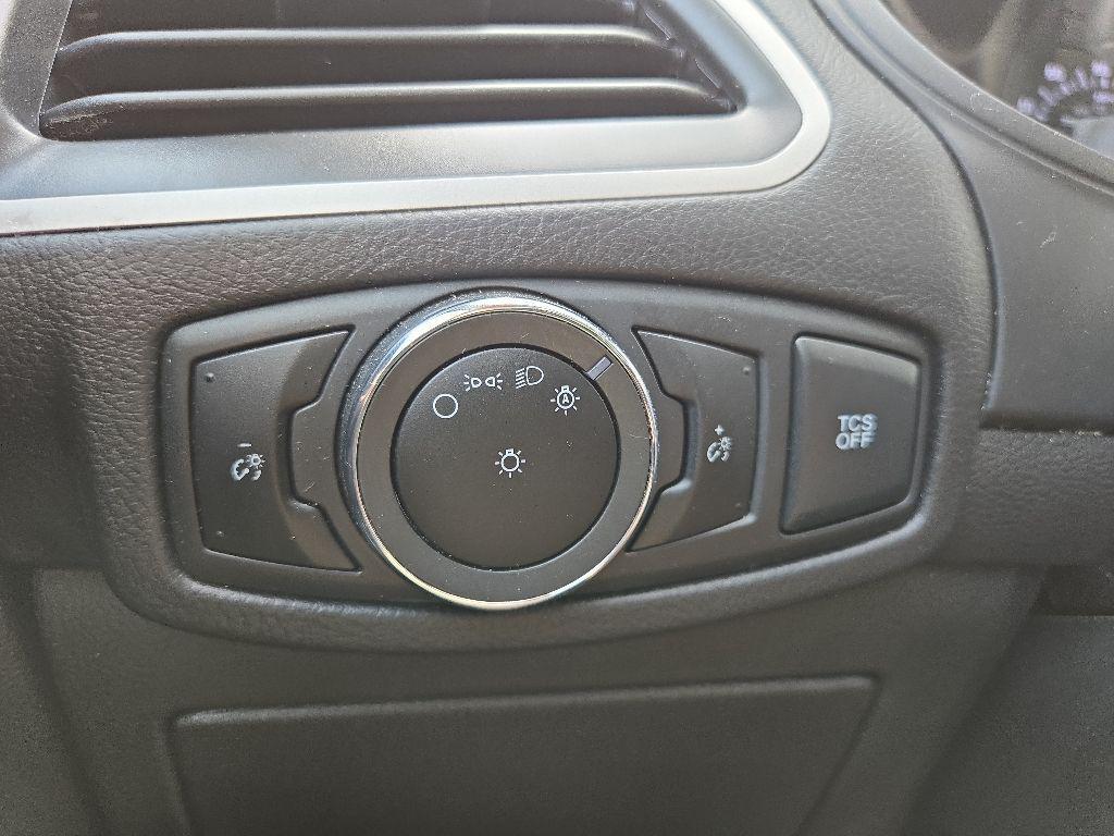 used 2024 Ford Edge car, priced at $20,949