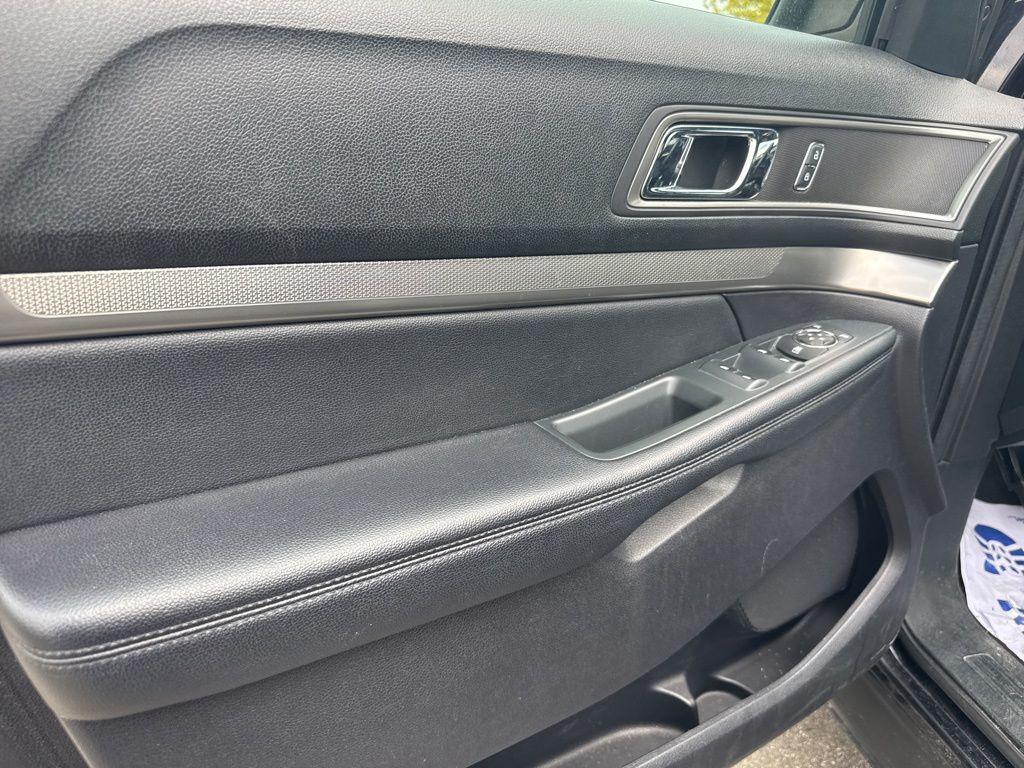 used 2019 Ford Explorer car, priced at $19,343