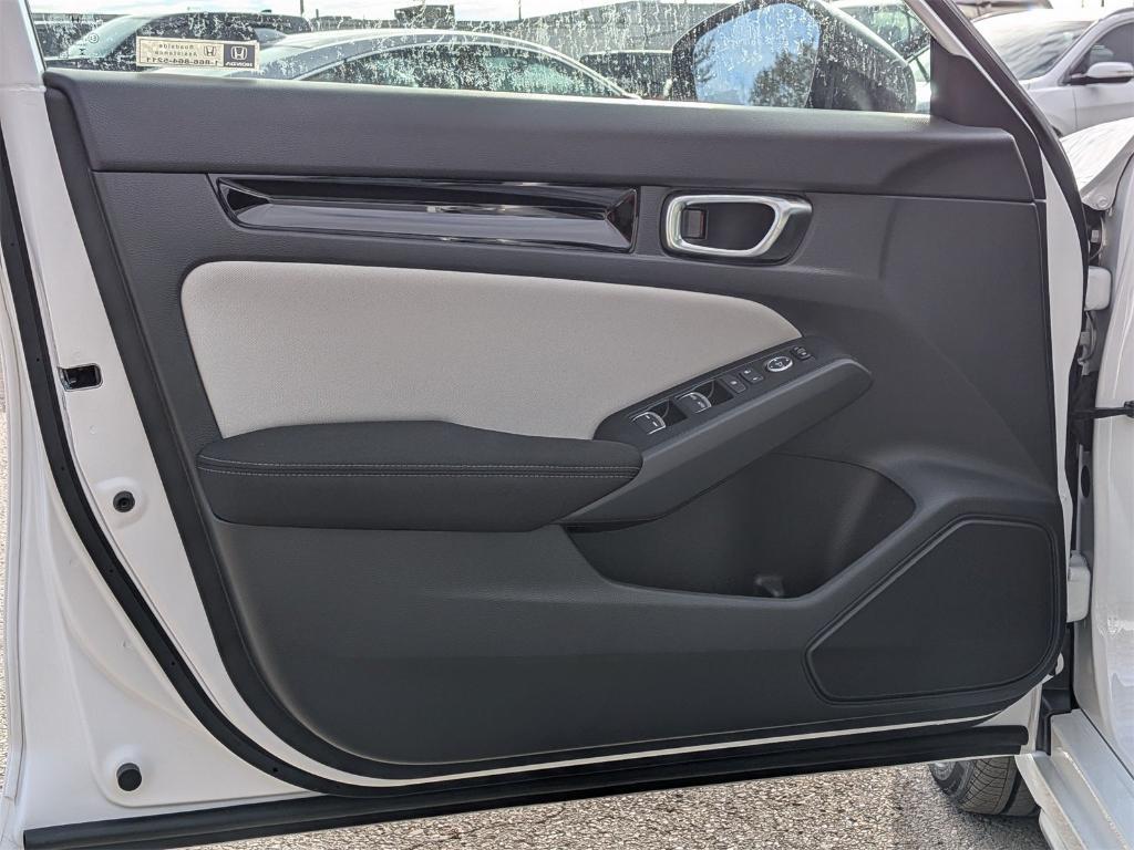 new 2026 Honda Civic Hybrid car, priced at $32,145