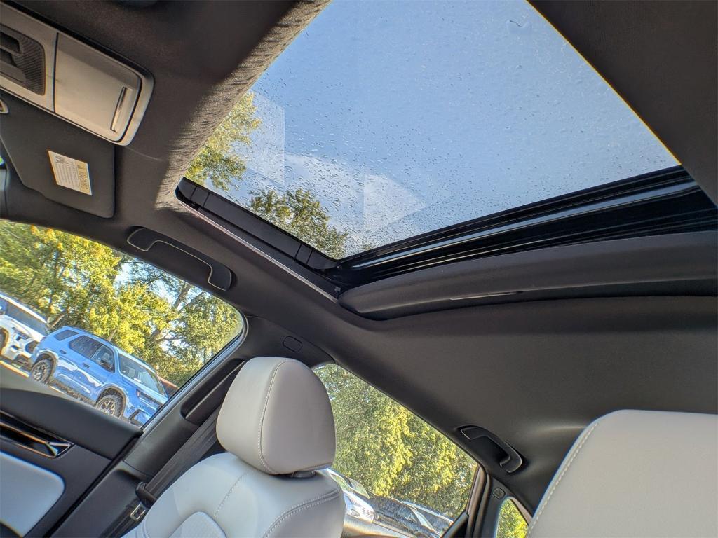 new 2026 Honda Civic Hybrid car, priced at $33,945