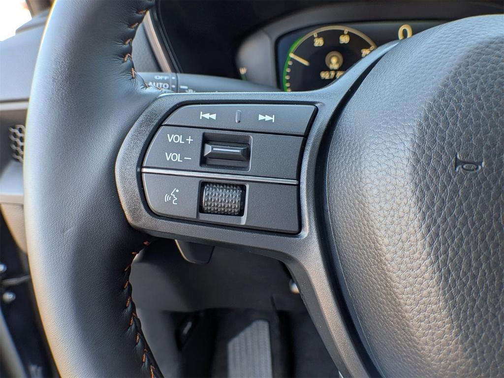 new 2026 Honda CR-V Hybrid car, priced at $41,675