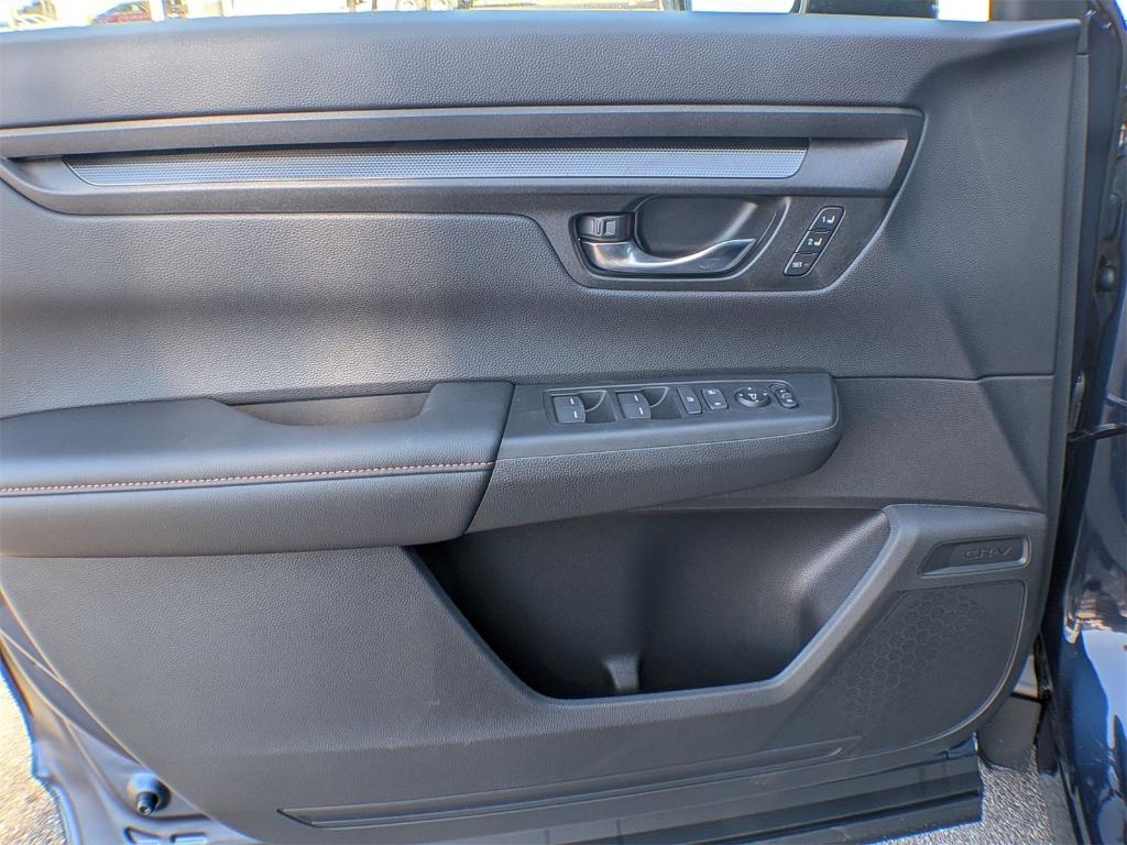 new 2026 Honda CR-V Hybrid car, priced at $41,675