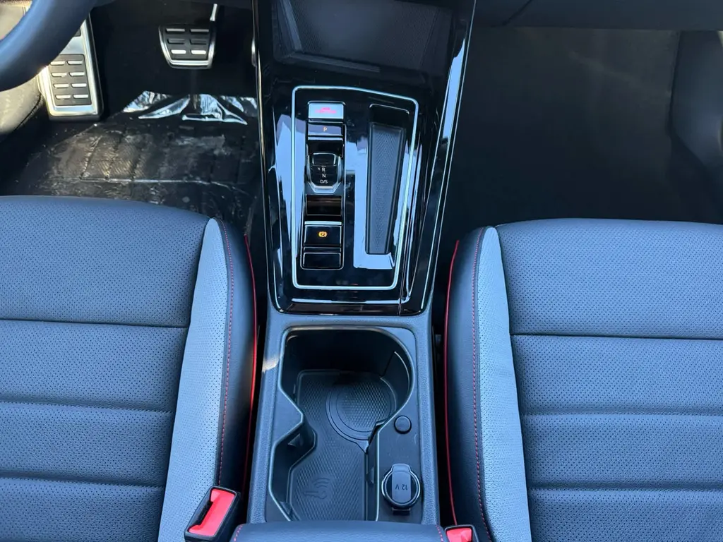 new 2026 Volkswagen Golf GTI car, priced at $42,255