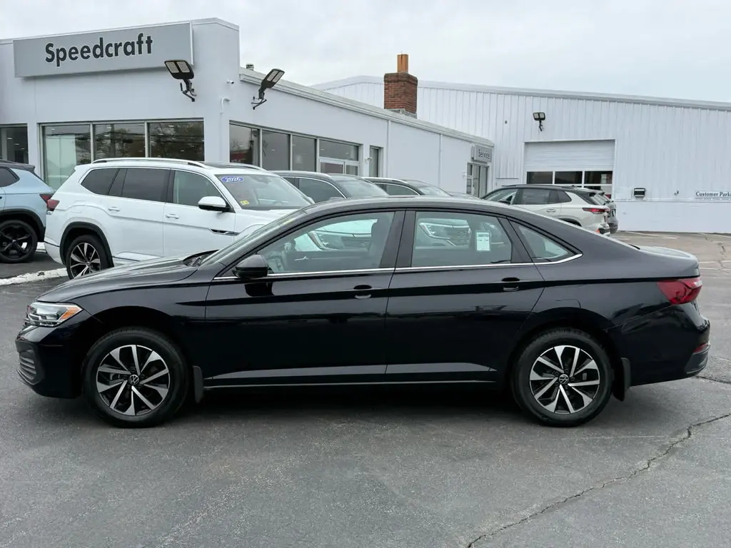 used 2023 Volkswagen Jetta car, priced at $17,237