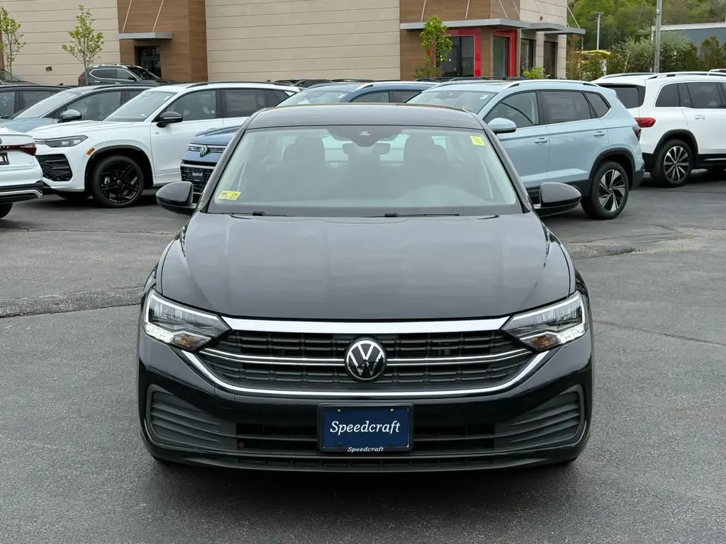 used 2023 Volkswagen Jetta car, priced at $17,237