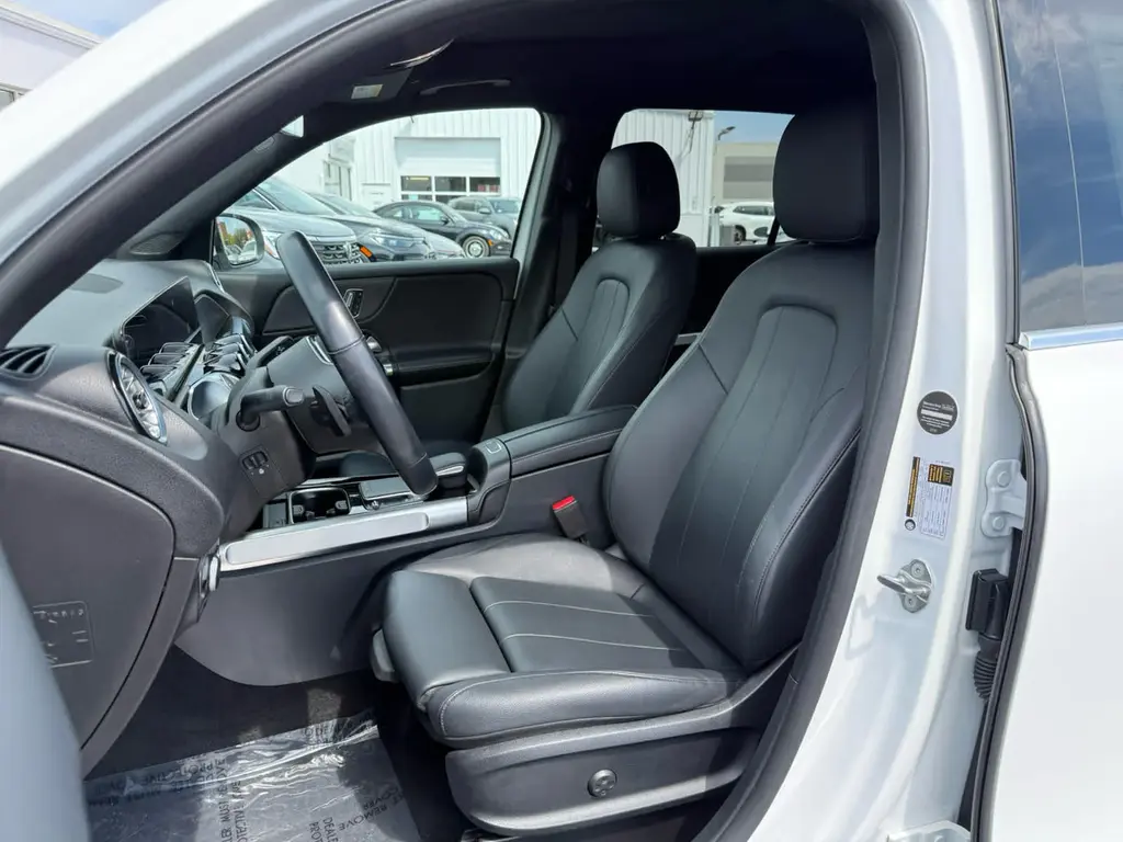 used 2023 Mercedes-Benz GLB 250 car, priced at $30,928