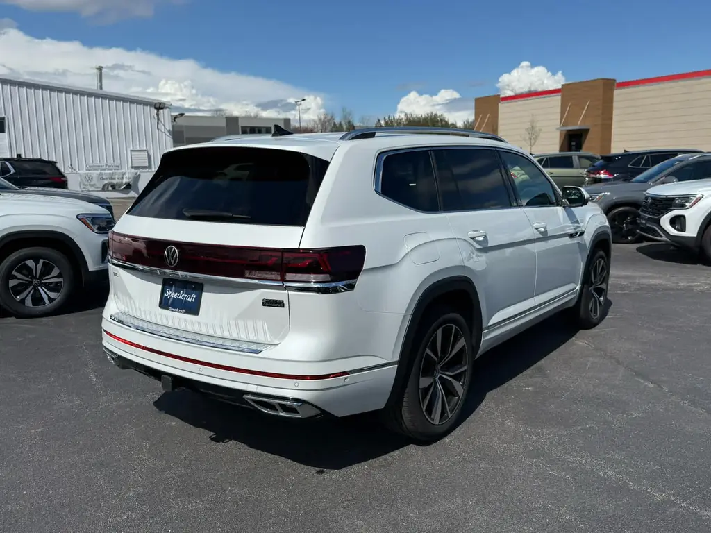 used 2026 Volkswagen Atlas car, priced at $51,112