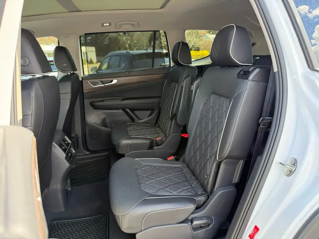 used 2026 Volkswagen Atlas car, priced at $51,112