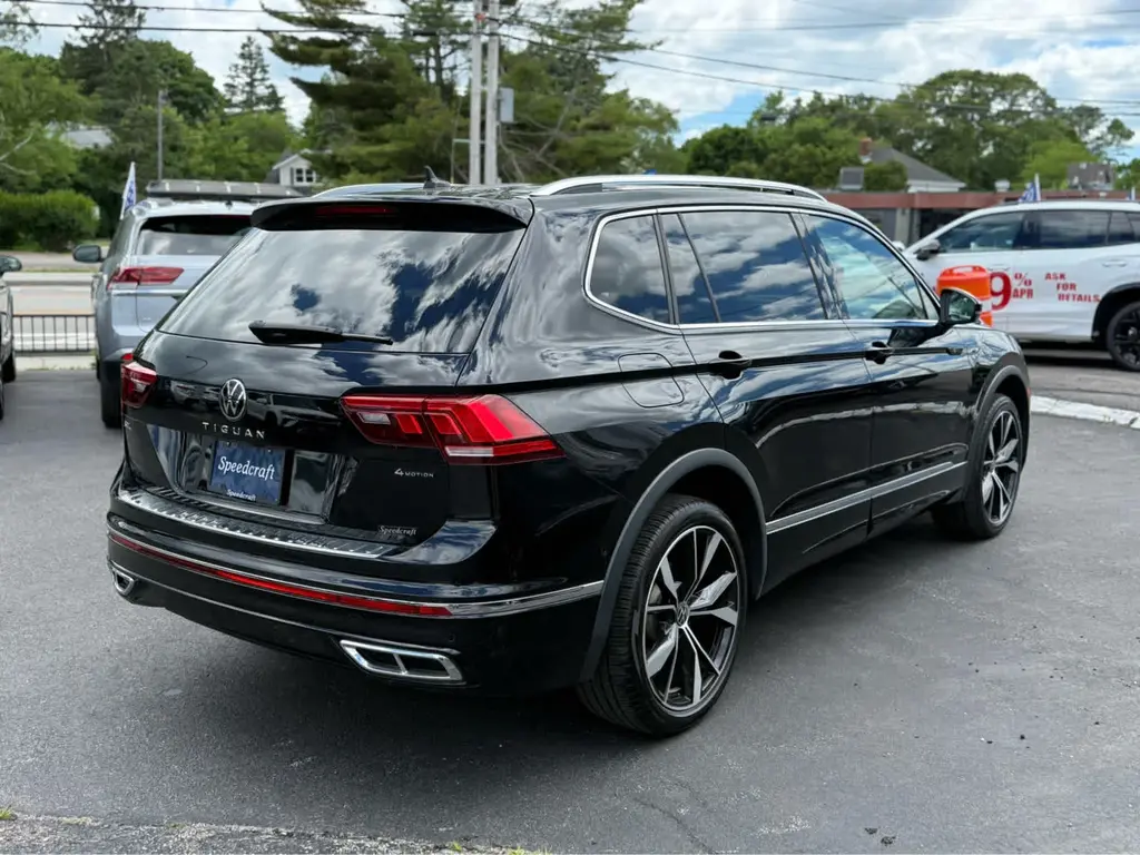 used 2024 Volkswagen Tiguan car, priced at $30,288