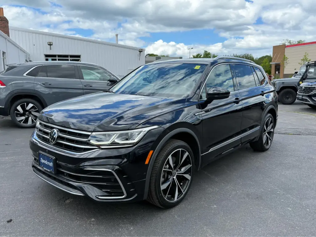 used 2024 Volkswagen Tiguan car, priced at $30,288