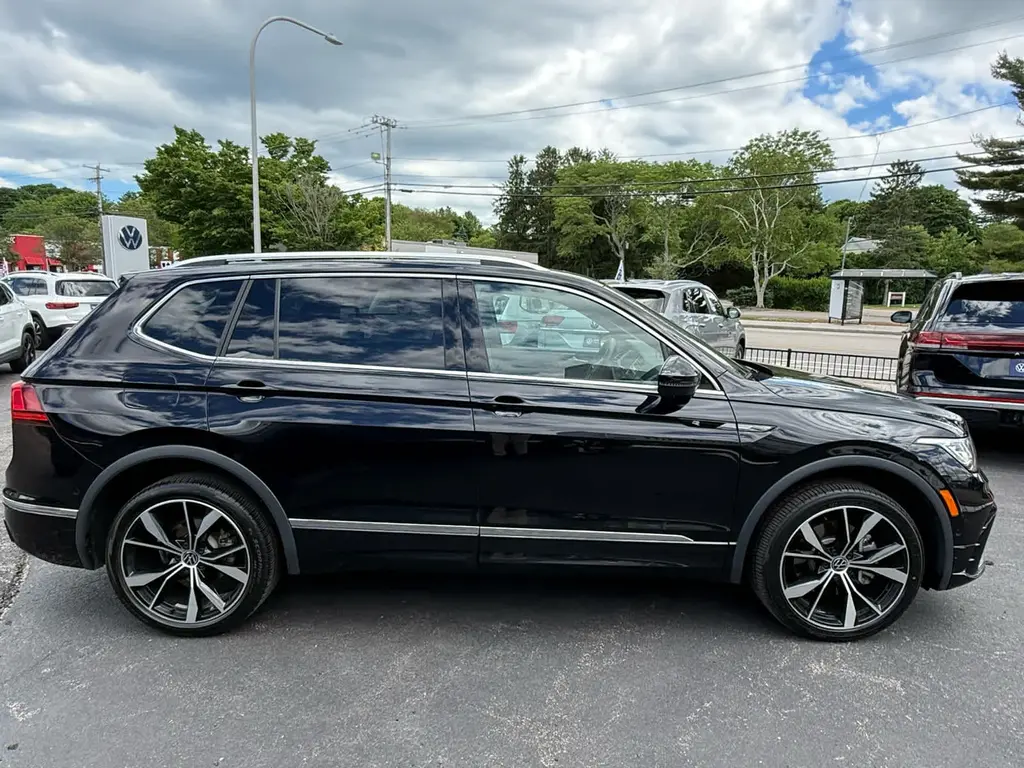 used 2024 Volkswagen Tiguan car, priced at $30,288