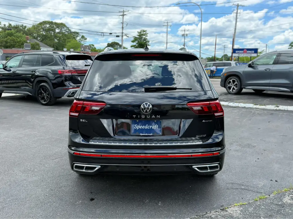 used 2024 Volkswagen Tiguan car, priced at $30,288