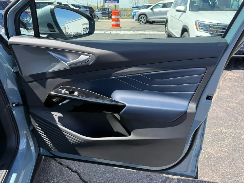 new 2026 Volkswagen ID.4 car, priced at $51,246
