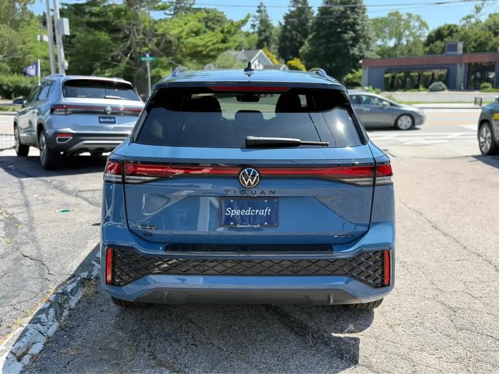 new 2026 Volkswagen Tiguan car, priced at $39,953