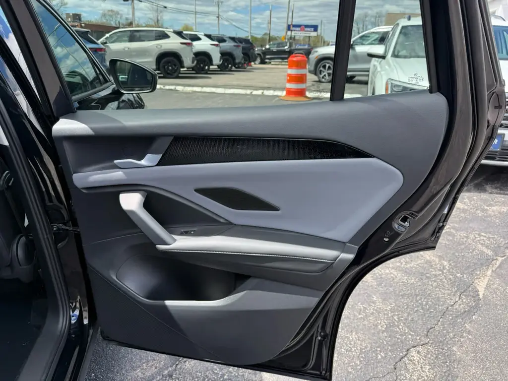 new 2026 Volkswagen Tiguan car, priced at $37,291