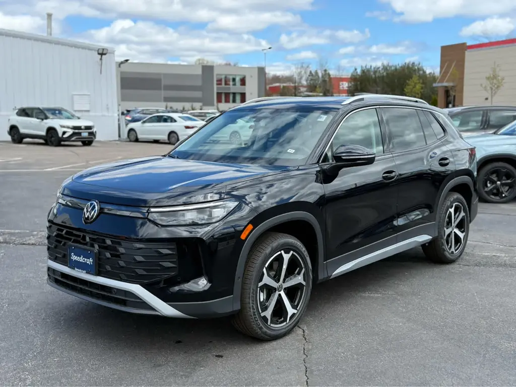 new 2026 Volkswagen Tiguan car, priced at $37,291