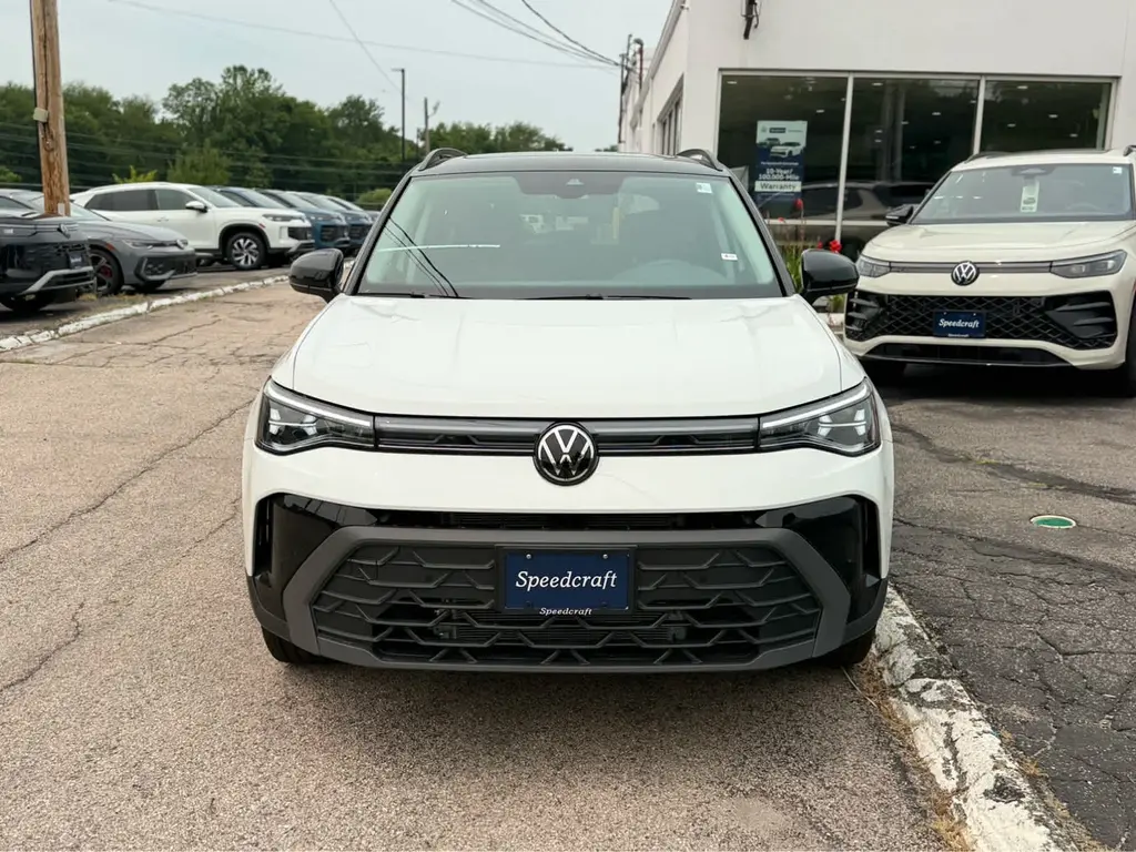 new 2026 Volkswagen Taos car, priced at $35,059
