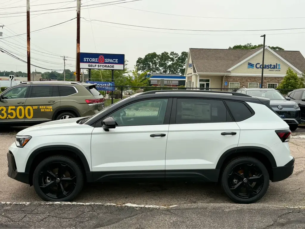 new 2026 Volkswagen Taos car, priced at $35,059