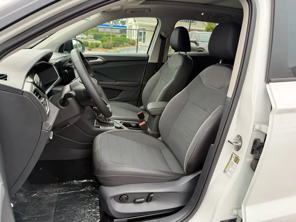 new 2026 Volkswagen Taos car, priced at $35,059