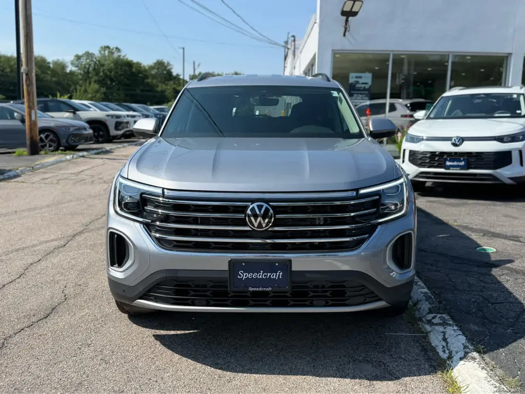 new 2026 Volkswagen Atlas car, priced at $46,679