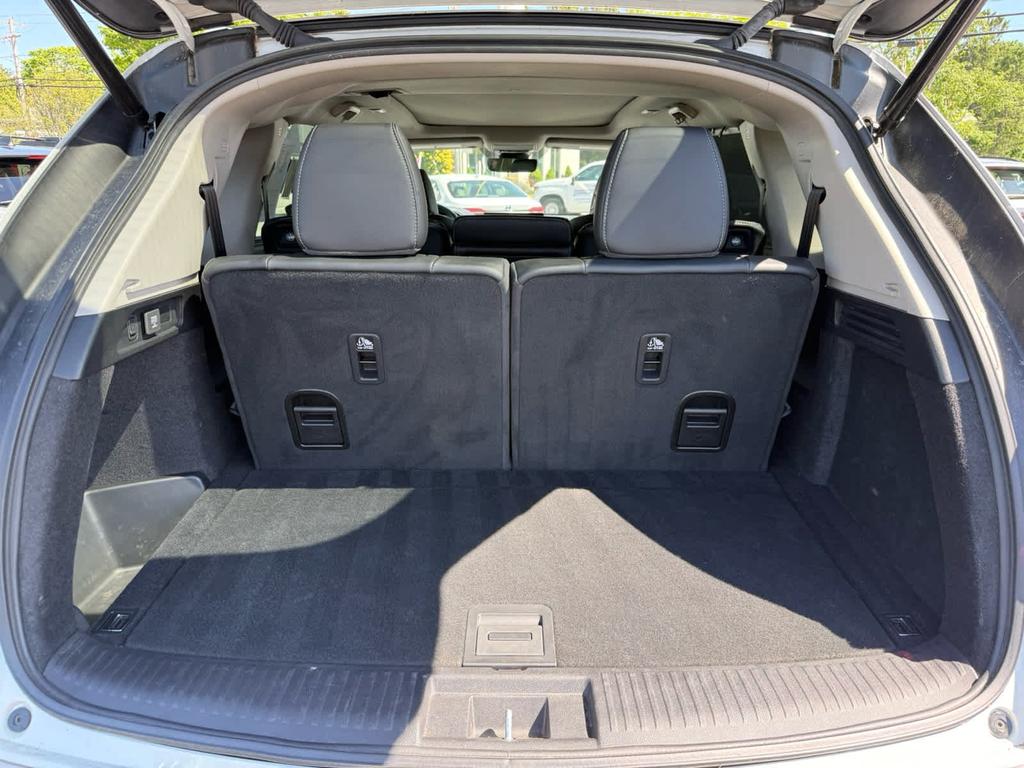 used 2023 Acura MDX car, priced at $39,588