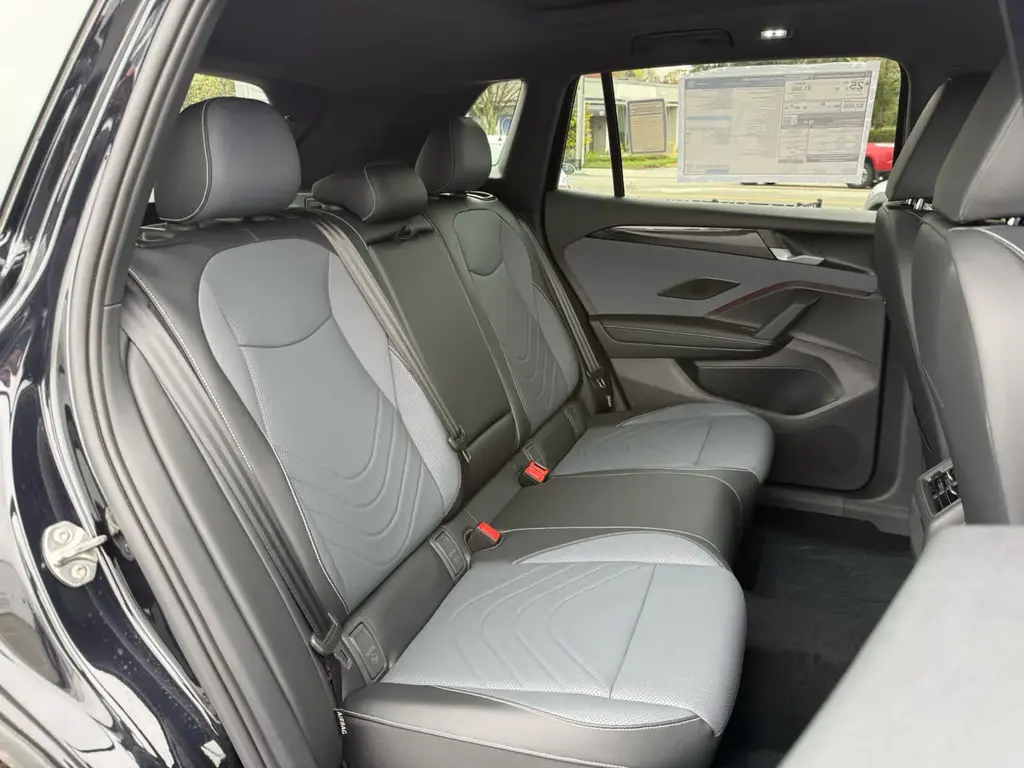 new 2026 Volkswagen Tiguan car, priced at $39,731