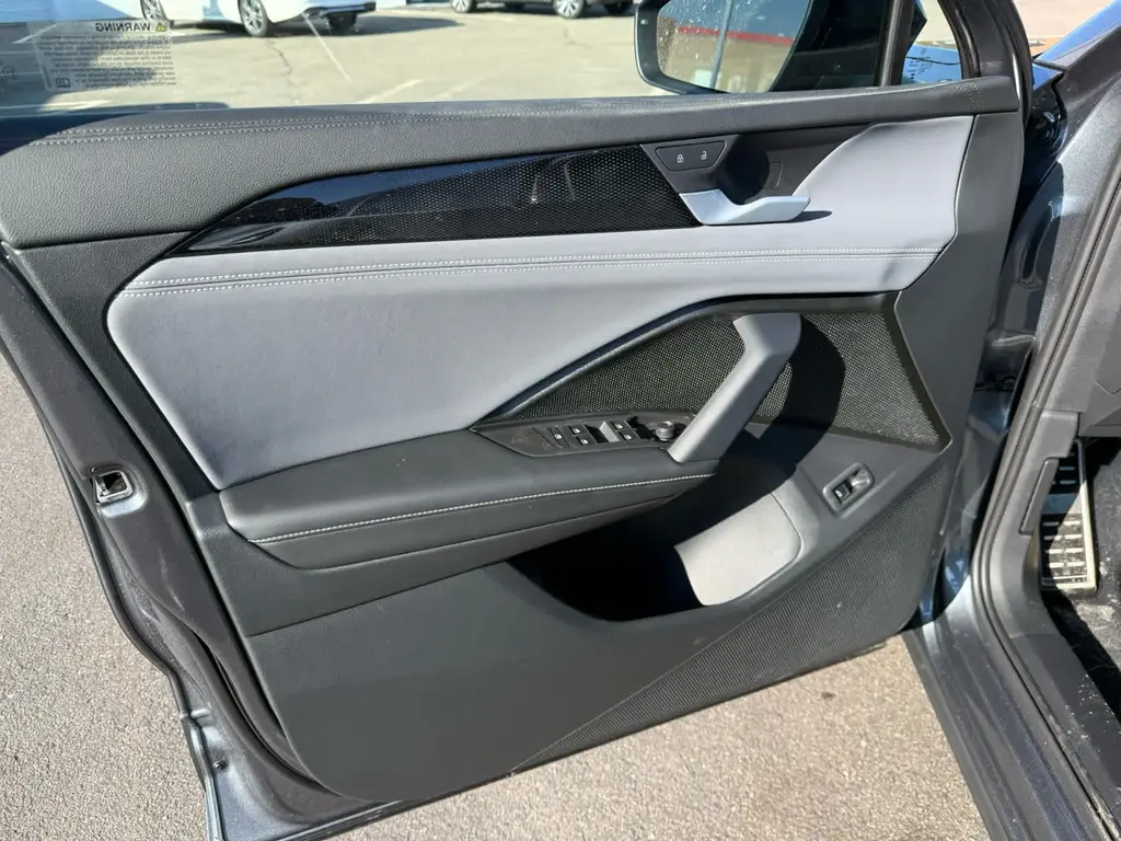 new 2026 Volkswagen Tiguan car, priced at $39,968