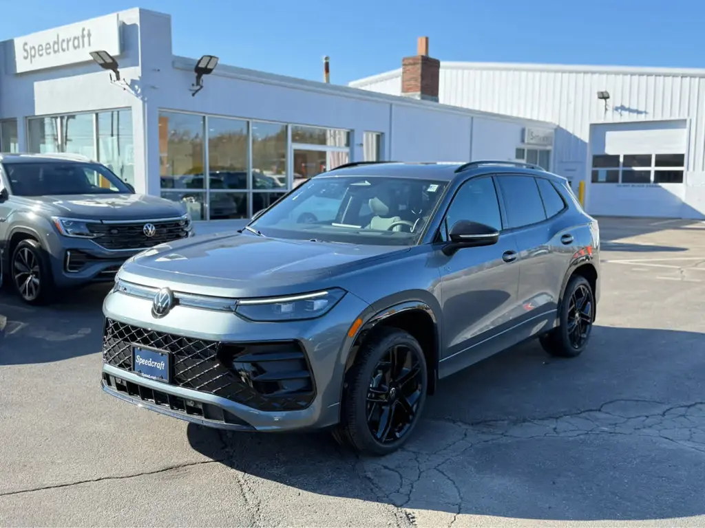 new 2026 Volkswagen Tiguan car, priced at $39,968