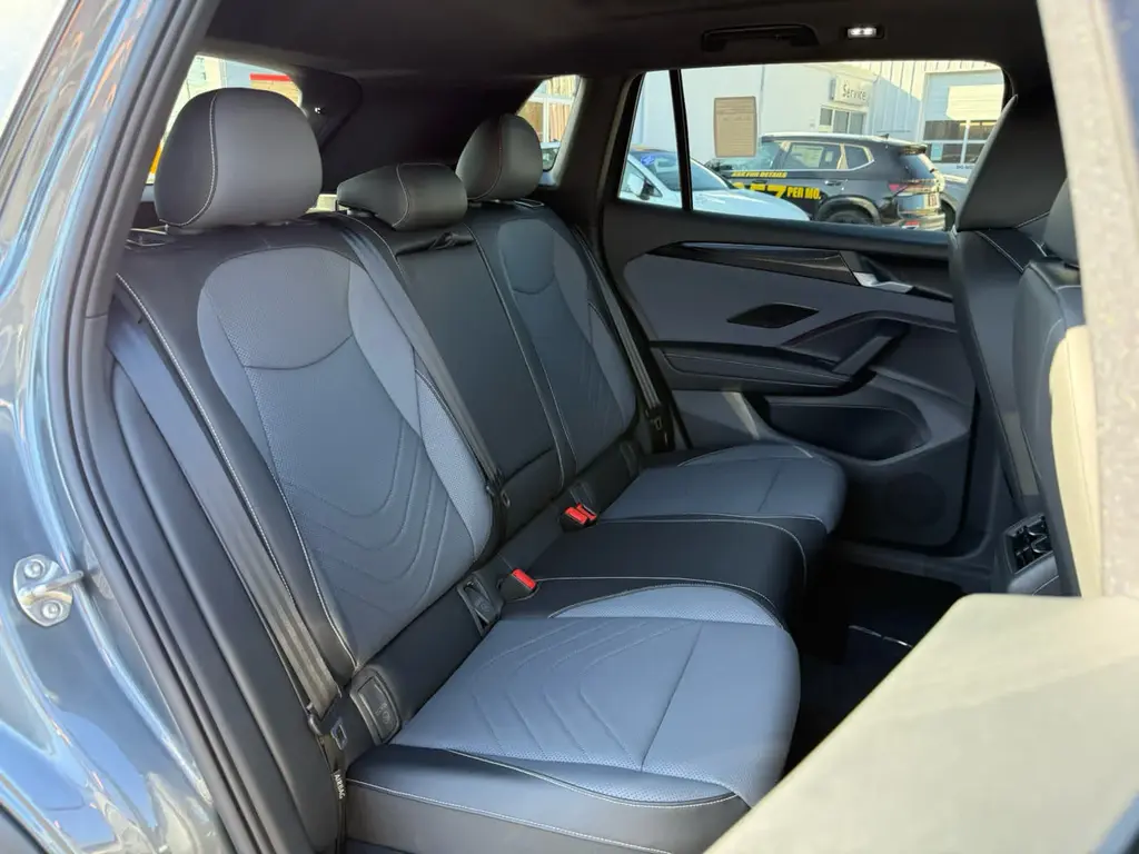new 2026 Volkswagen Tiguan car, priced at $39,968