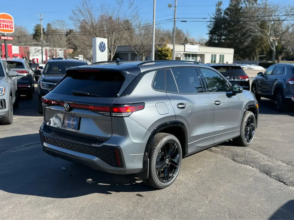 new 2026 Volkswagen Tiguan car, priced at $39,968