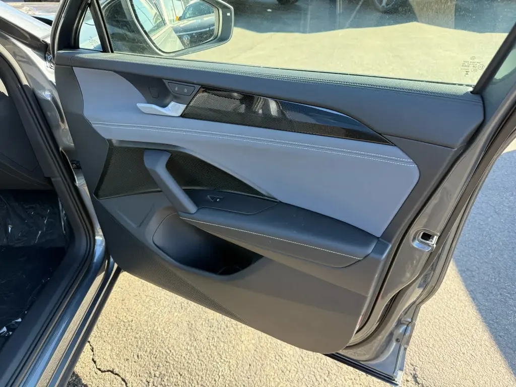 new 2026 Volkswagen Tiguan car, priced at $39,968