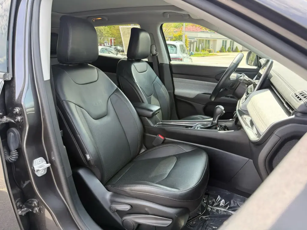 used 2022 Jeep Compass car, priced at $20,328