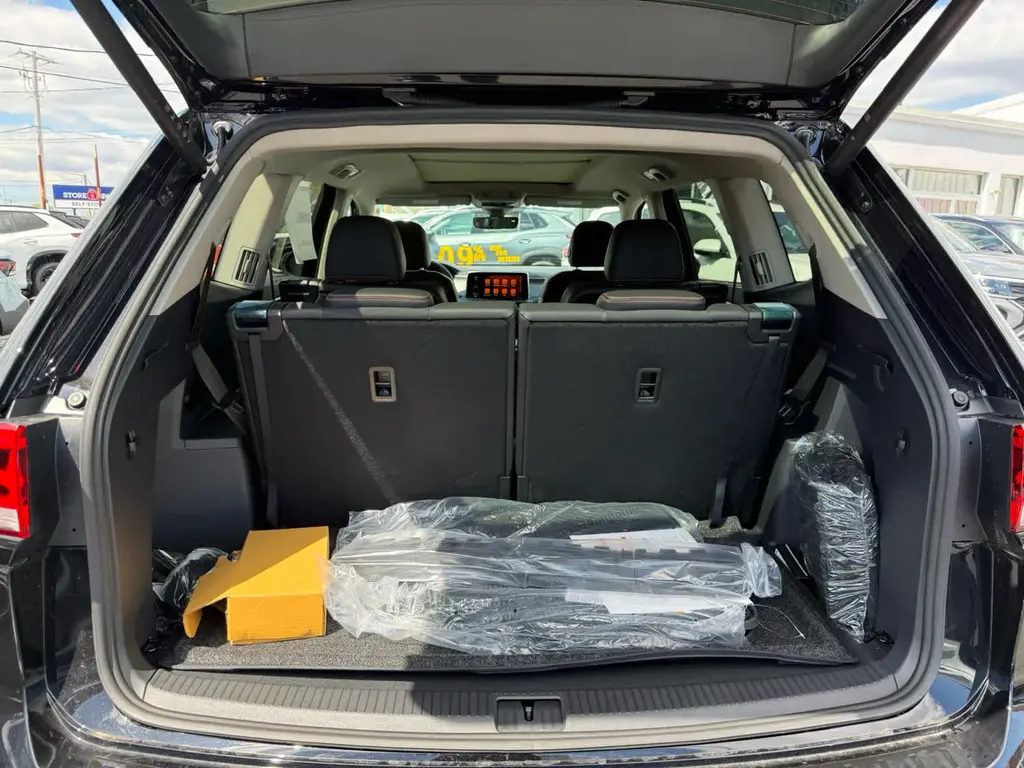 new 2026 Volkswagen Atlas car, priced at $49,140