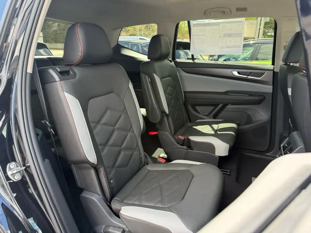 new 2026 Volkswagen Atlas car, priced at $49,140