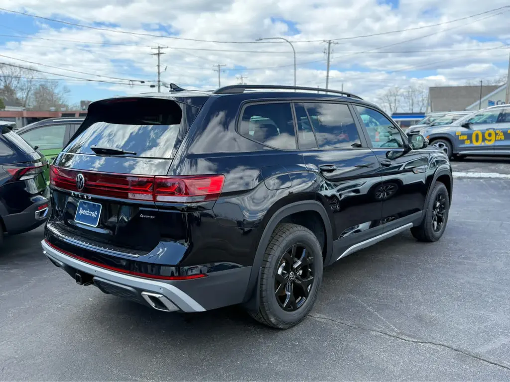 new 2026 Volkswagen Atlas car, priced at $49,140
