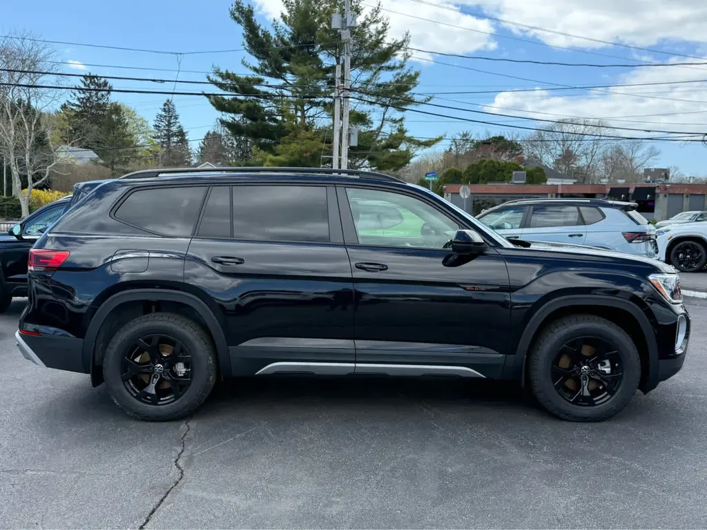 new 2026 Volkswagen Atlas car, priced at $49,140
