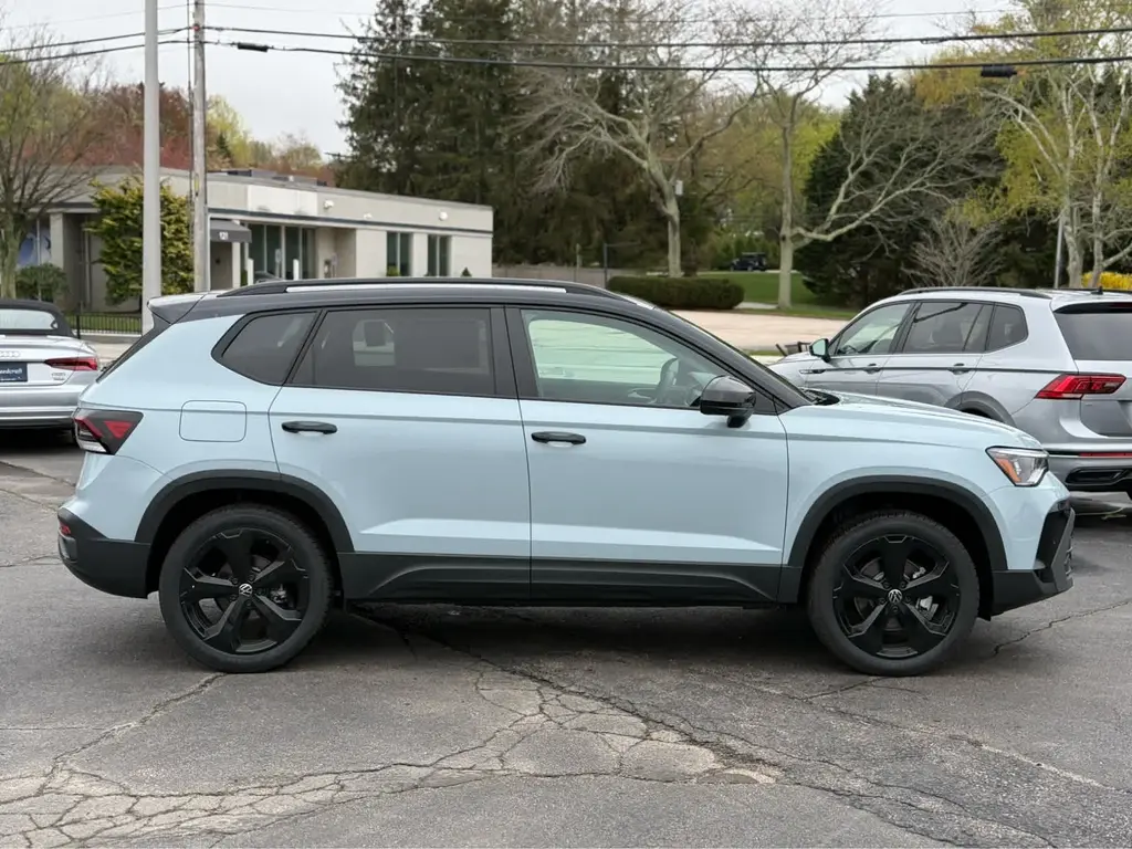 new 2026 Volkswagen Taos car, priced at $35,071