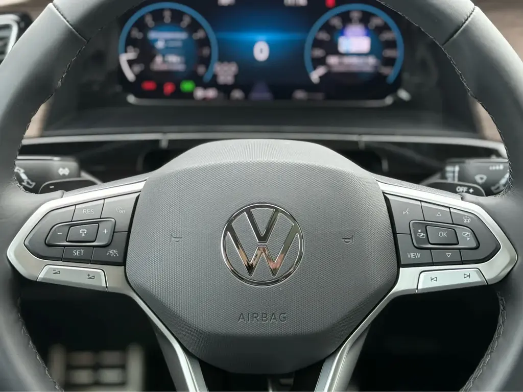 new 2026 Volkswagen Atlas car, priced at $54,879