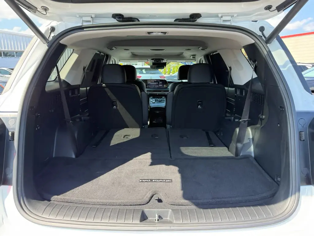 used 2023 Hyundai Palisade car, priced at $34,963