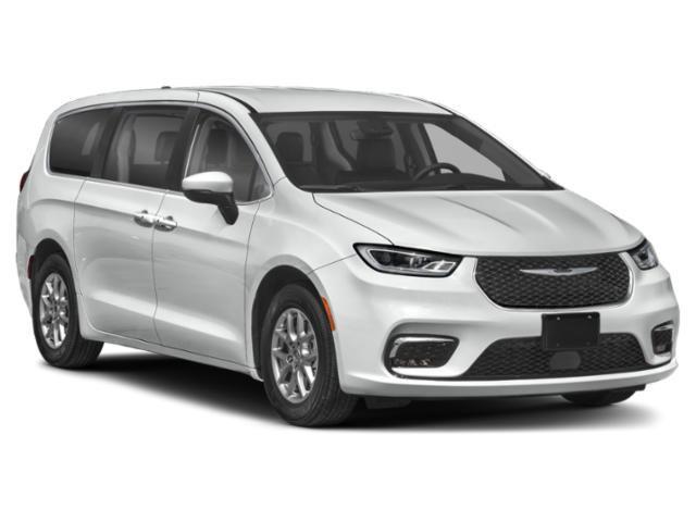 used 2023 Chrysler Pacifica car, priced at $25,232