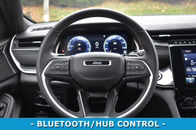used 2023 Jeep Grand Cherokee car, priced at $28,599
