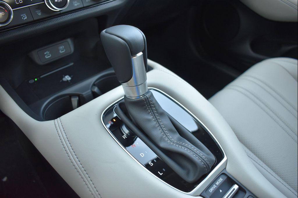 new 2027 Honda HR-V car, priced at $31,899