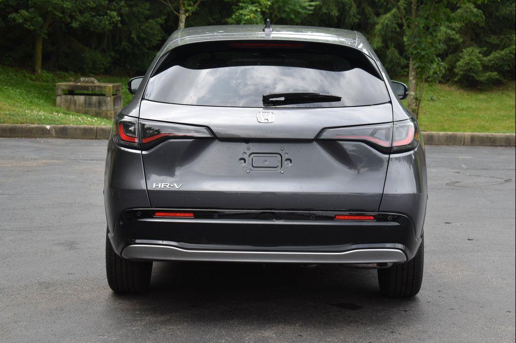 new 2027 Honda HR-V car, priced at $31,899