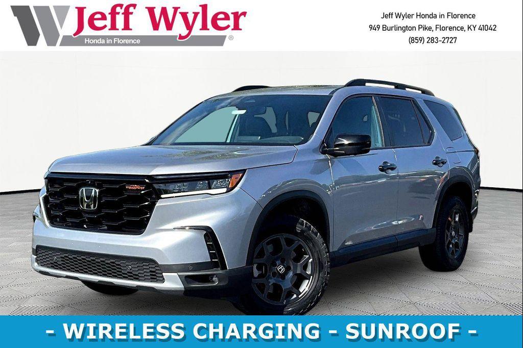 used 2023 Honda Pilot car, priced at $34,005