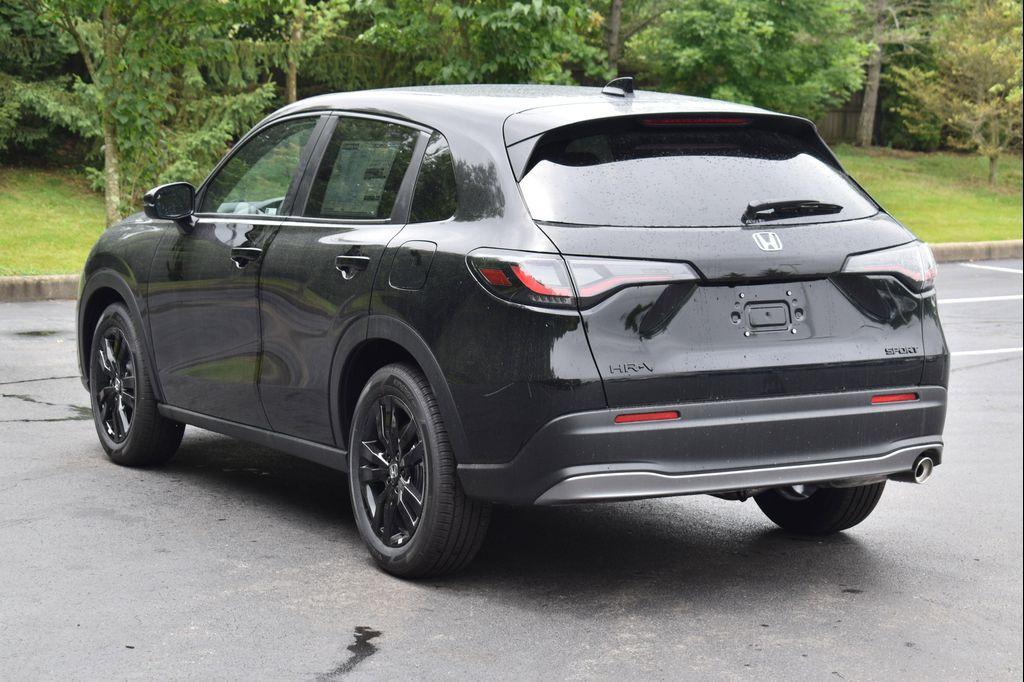 new 2027 Honda HR-V car, priced at $29,945