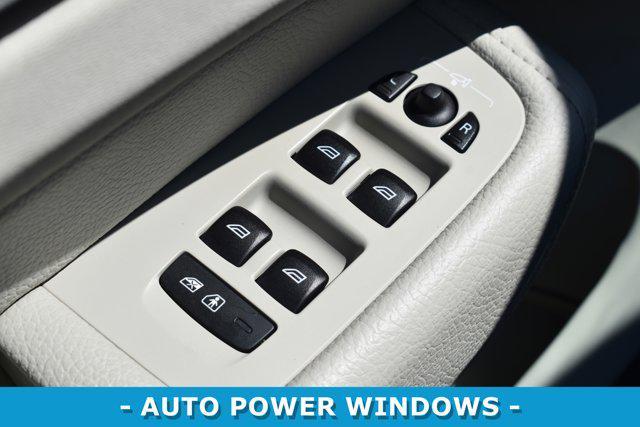 used 2019 Volvo XC60 Recharge Plug-In Hybrid car, priced at $13,966