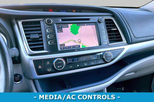 used 2019 Toyota Highlander car, priced at $23,435