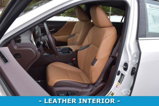 used 2019 Lexus ES 350 car, priced at $21,754