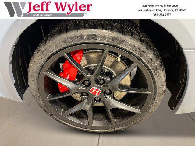 new 2025 Honda Civic Type R car