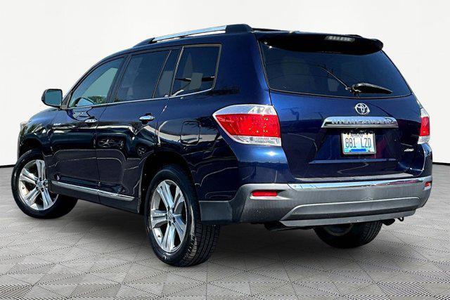 used 2011 Toyota Highlander car, priced at $9,619